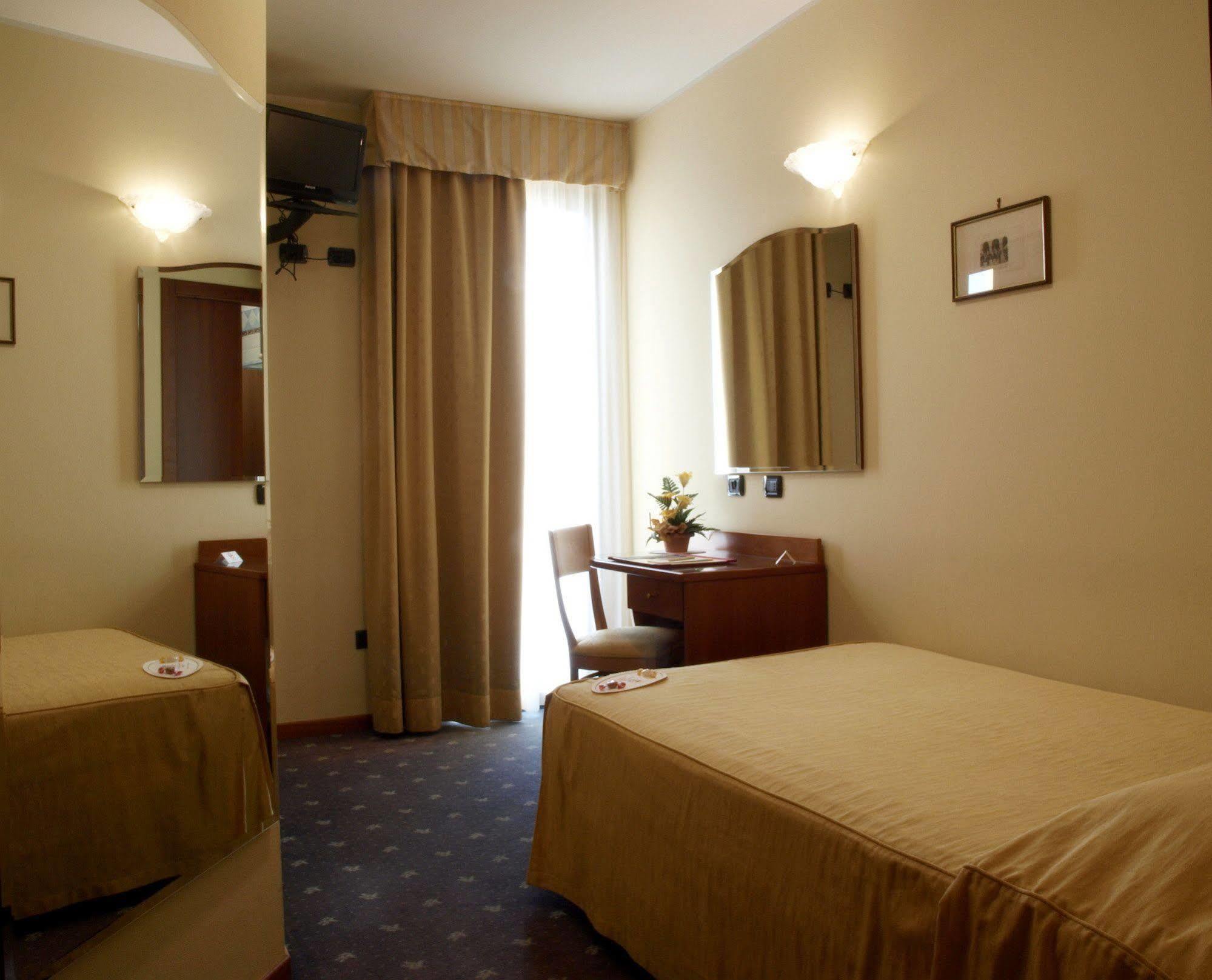 Hotel San Clemente SantʼArcangelo di Romagna Buitenkant foto